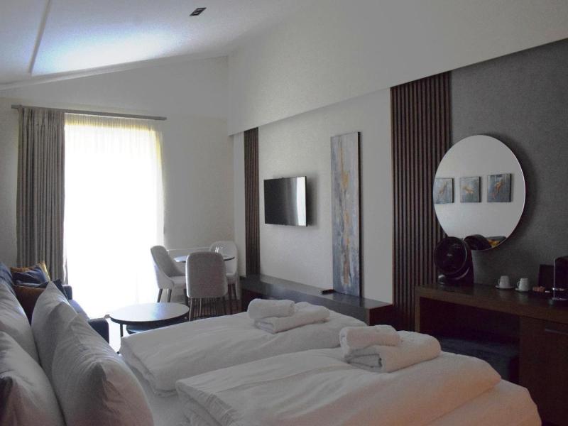 Akropolis Hotel image