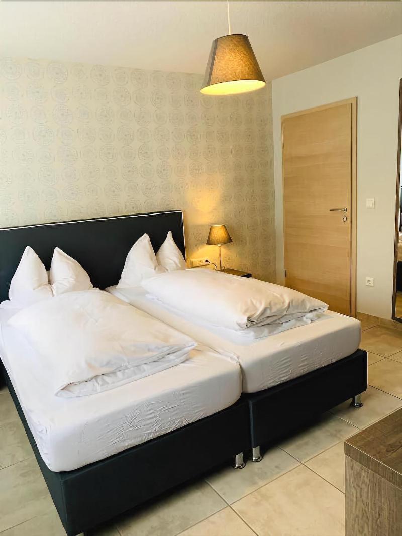 Akropolis Hotel image