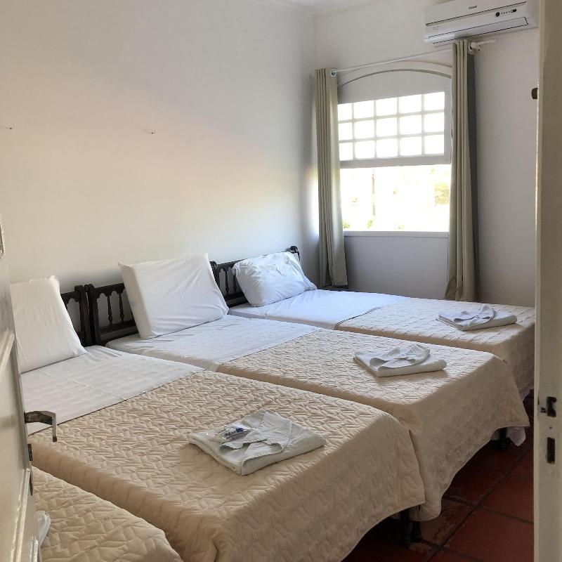 Hotel Porto Do Eixo image