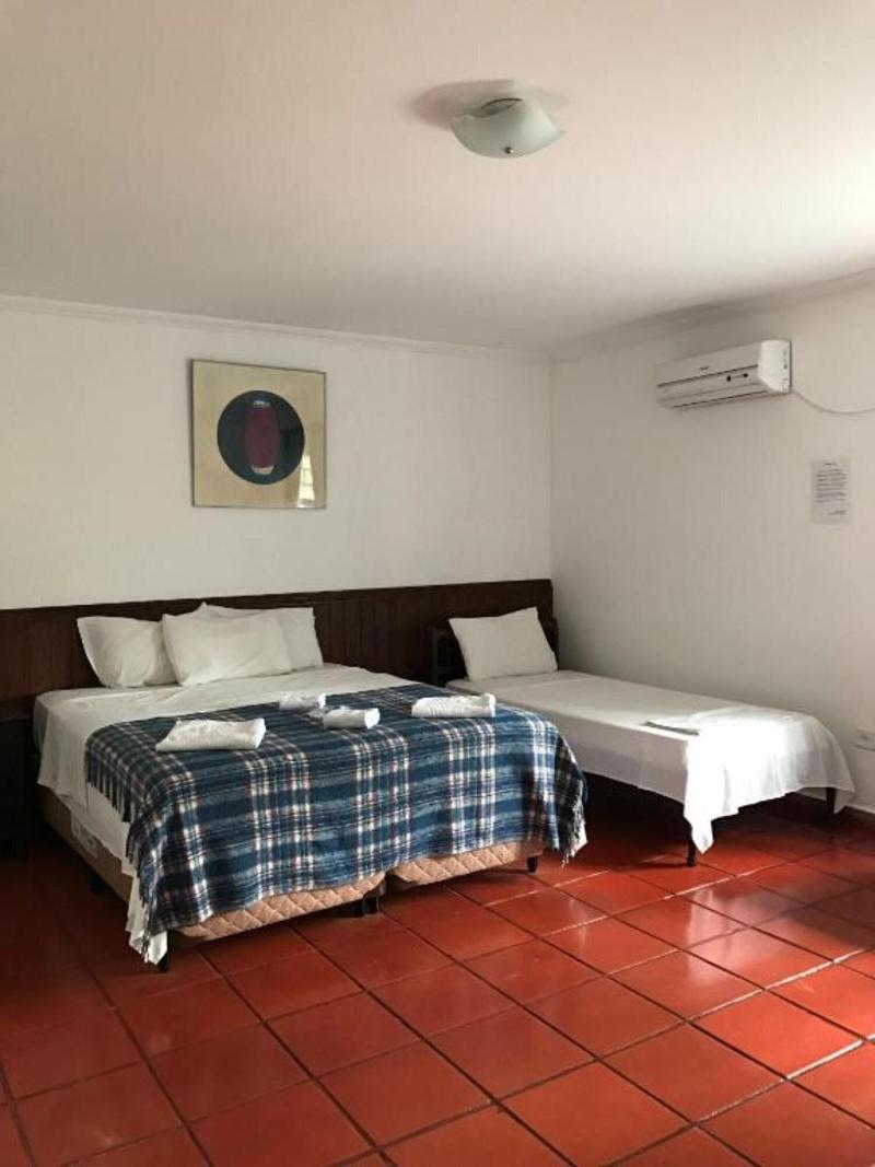 Hotel Porto Do Eixo image