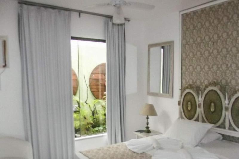 Atlantico Hotel image