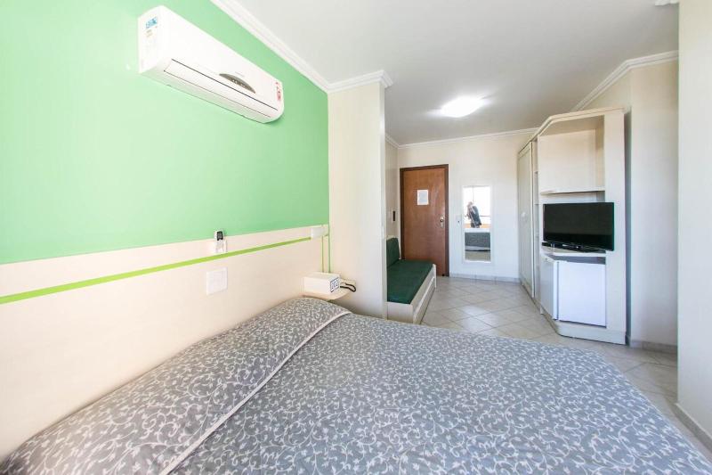 Bombinhas Praia Apart Hotel - Unidade Bem Te Vi image