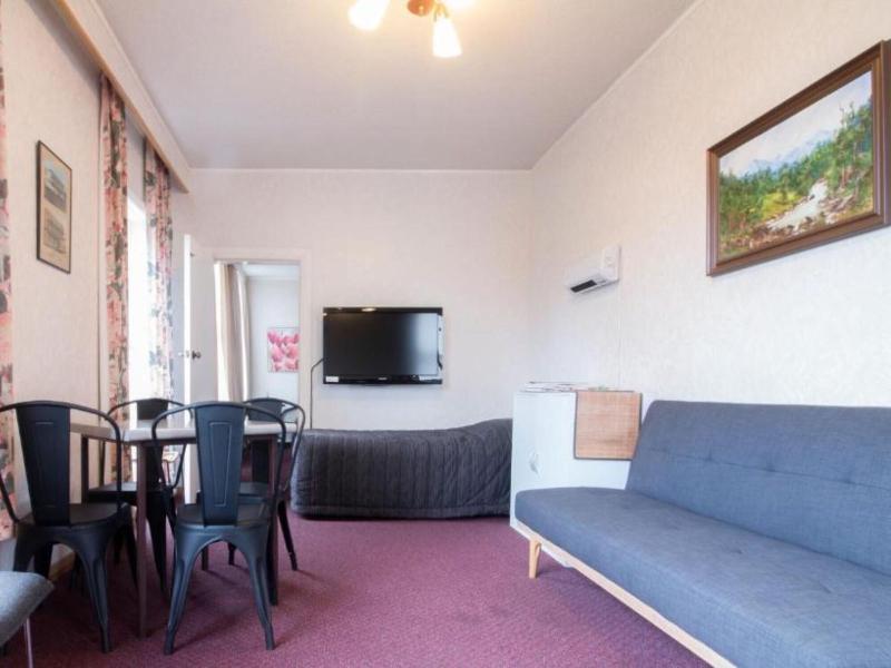 Masonic Hotel image