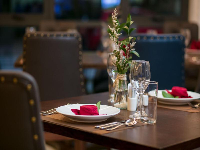 Halios Hotel Halong image