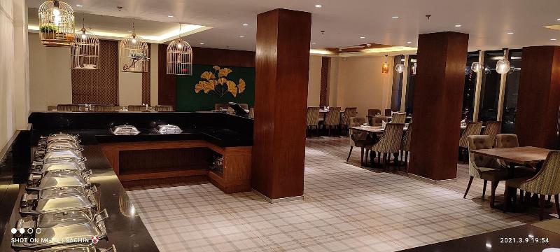 Hotel Le Lotus Grand image