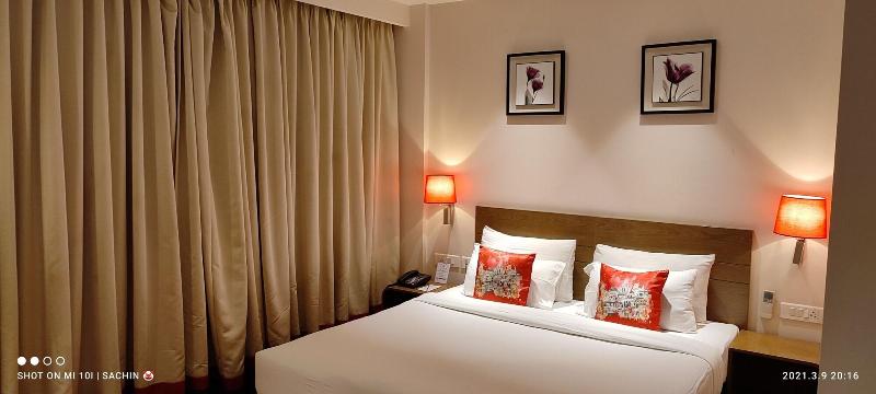 Hotel Le Lotus Grand image