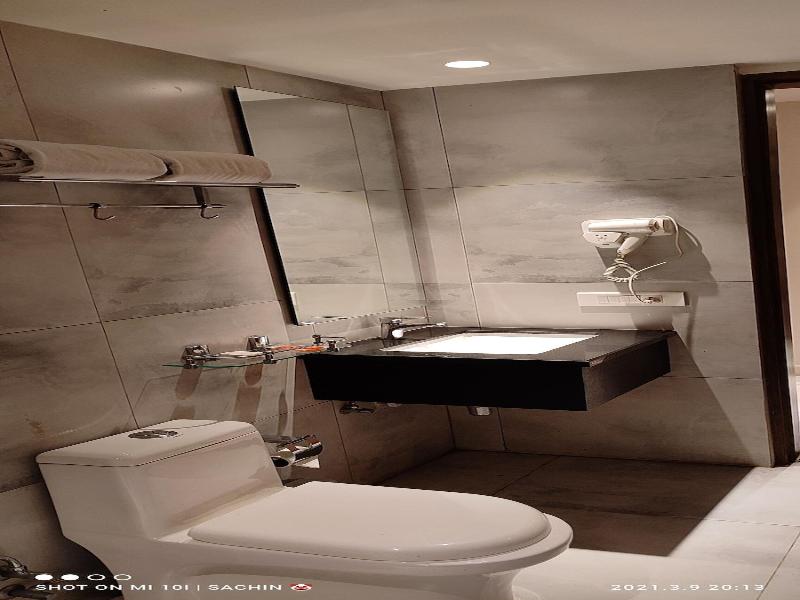 Hotel Le Lotus Grand image