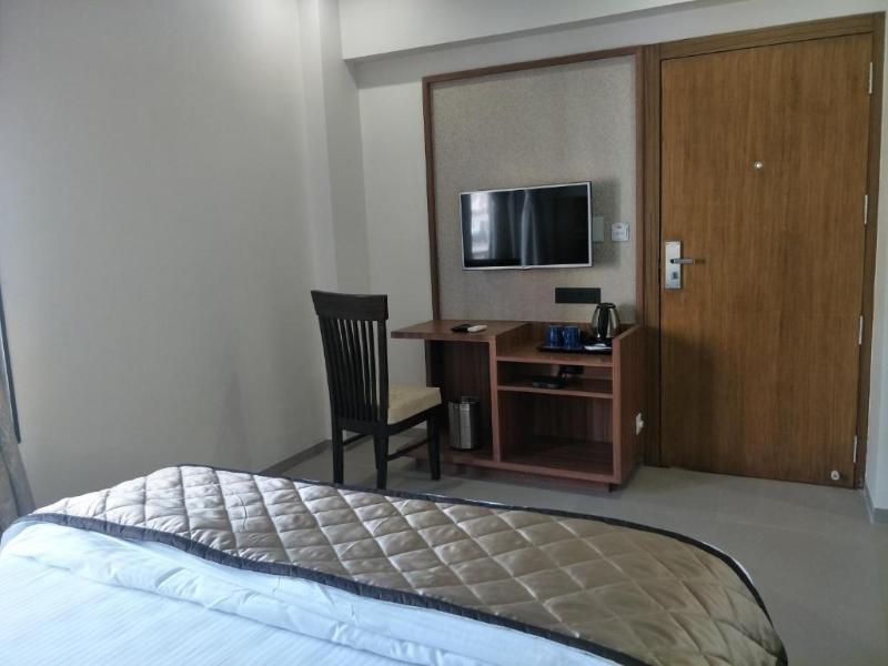 Kyriad Hotel Solapur by OTHPL image
