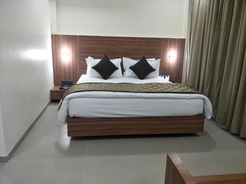 Kyriad Hotel Solapur by OTHPL image