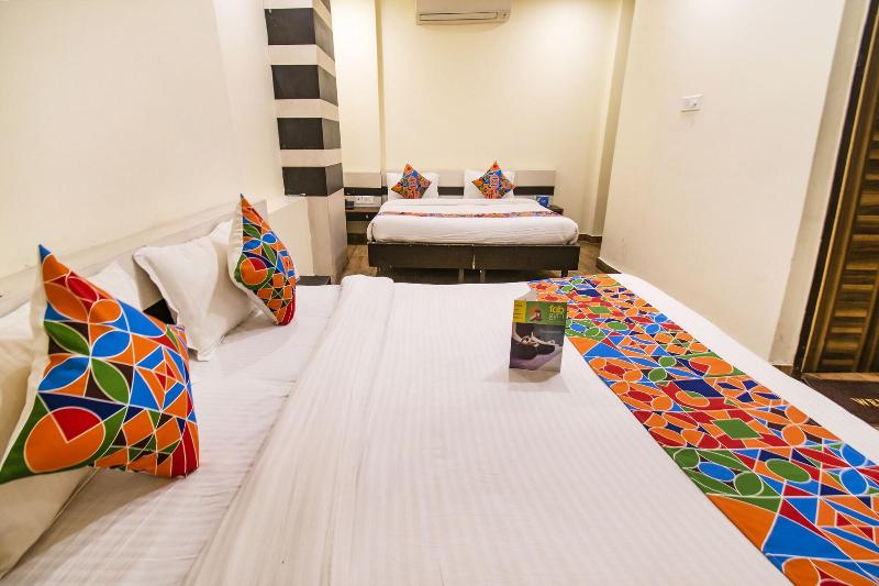 Fabhotel Global Inn image