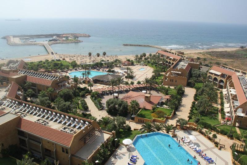 Jiyeh Marina Resort Hotel & Chalets — exterior view