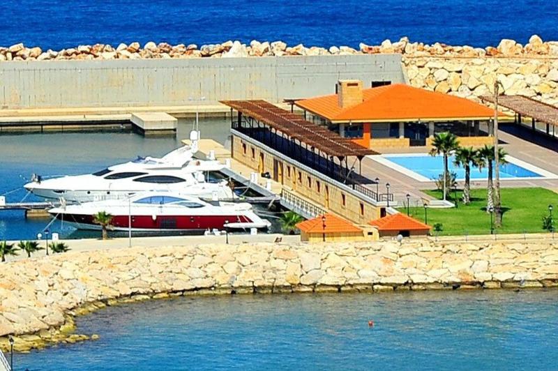 Jiyeh Marina Resort Hotel & Chalets — general view