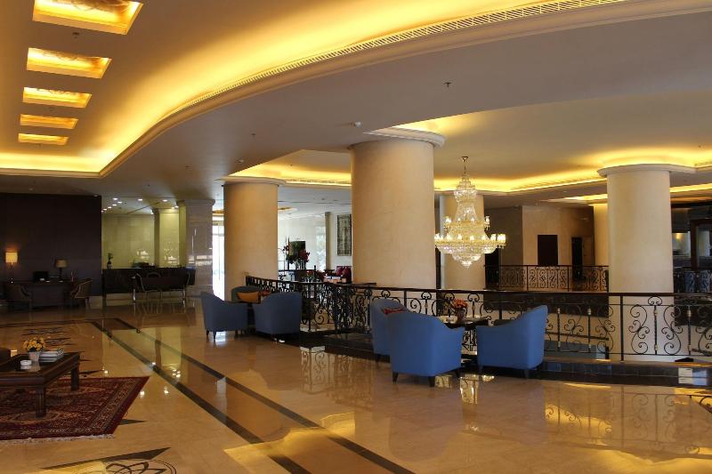 Jiyeh Marina Resort Hotel & Chalets