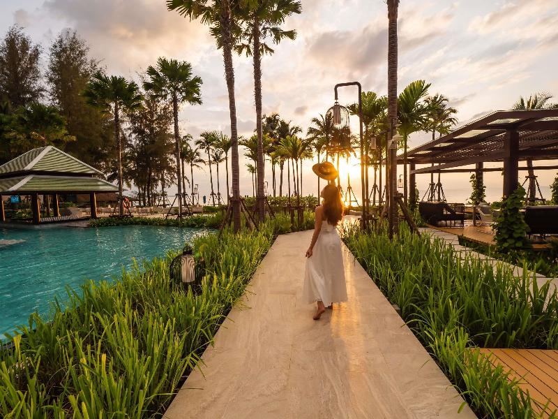 Grand Mercure Khao Lak Bangsak image