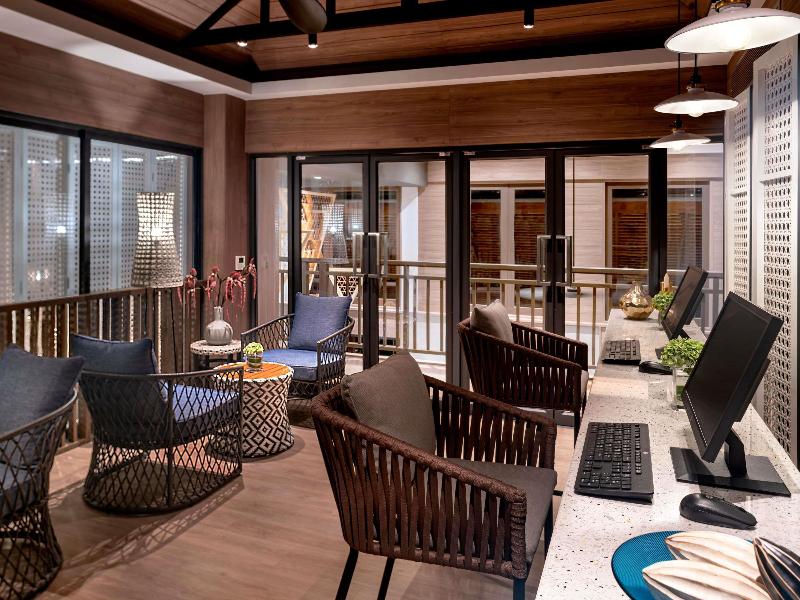 Grand Mercure Khao Lak Bangsak image