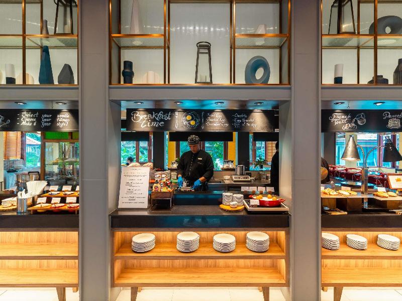 Grand Mercure Khao Lak Bangsak image