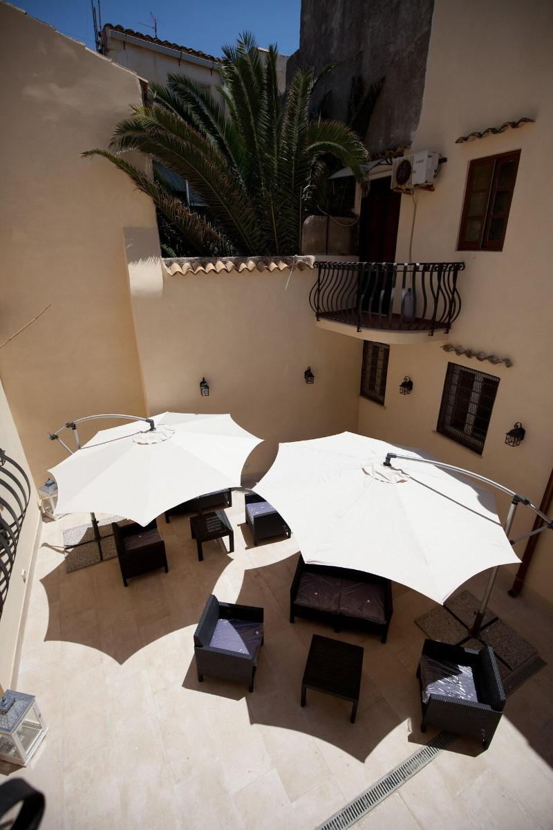 Italiana Resort Maniace image