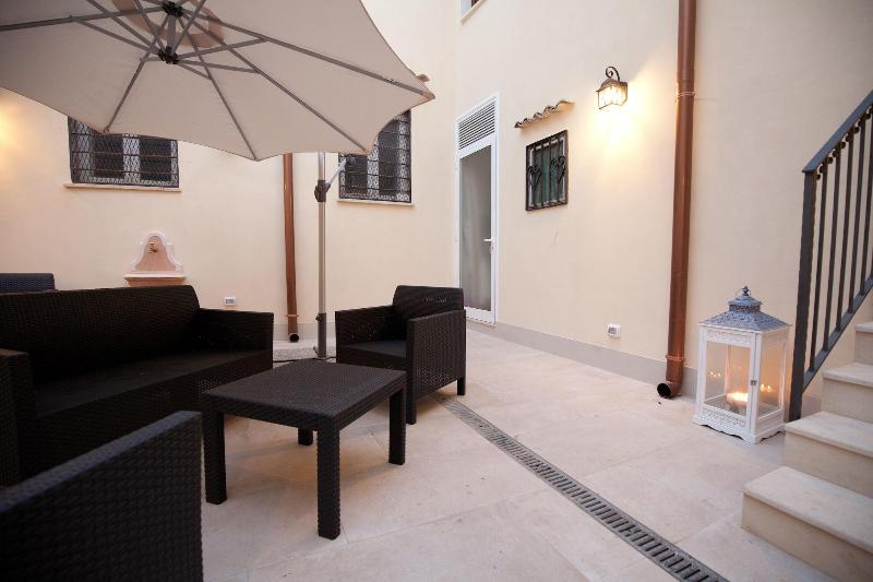 Italiana Resort Maniace image