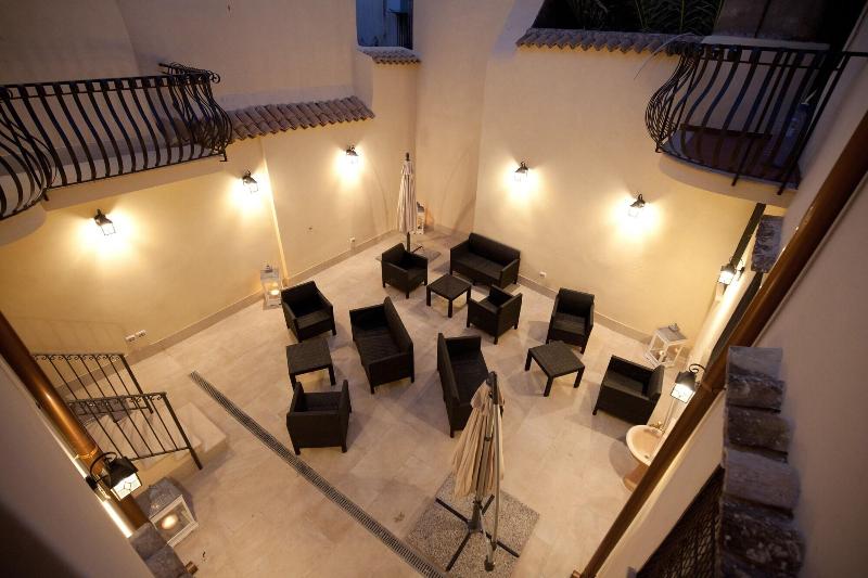 Italiana Resort Maniace image