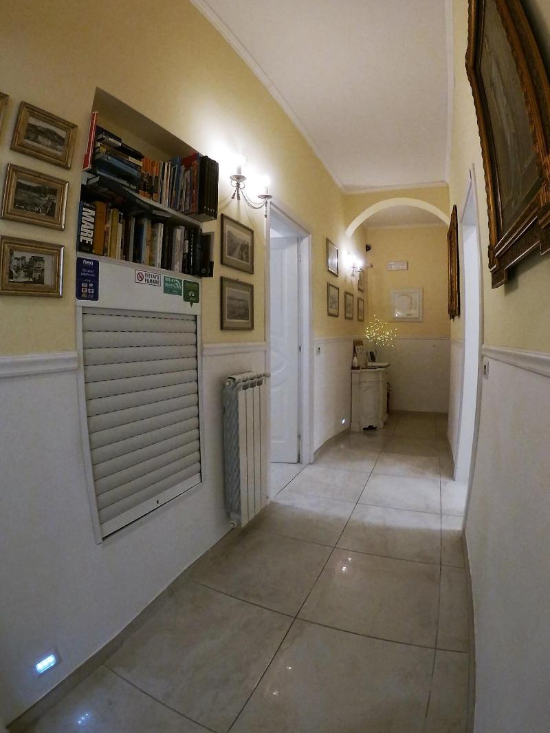 Golfo Della Luna image