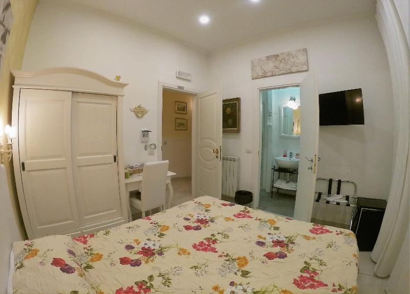 Golfo Della Luna image