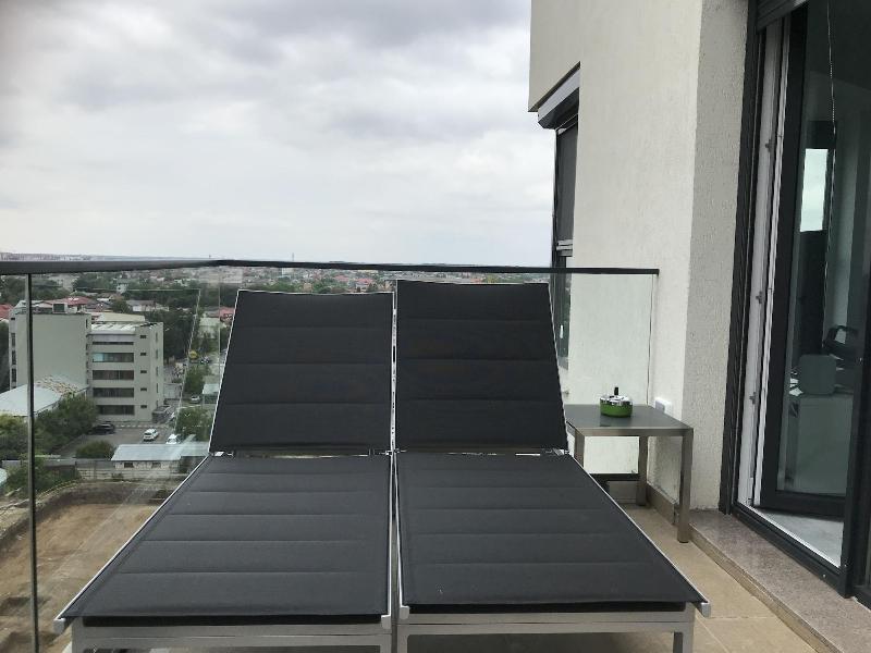 Luxury Westpark 2 Residence Lake View W2 image