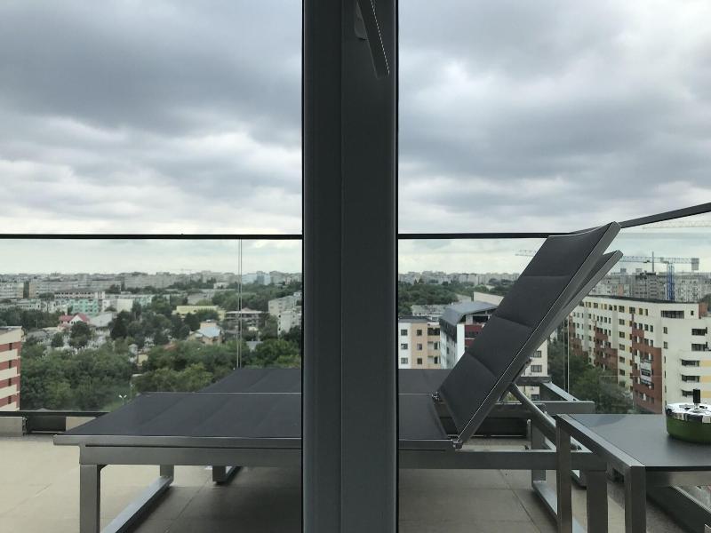 Luxury Westpark 2 Residence Lake View W2 image