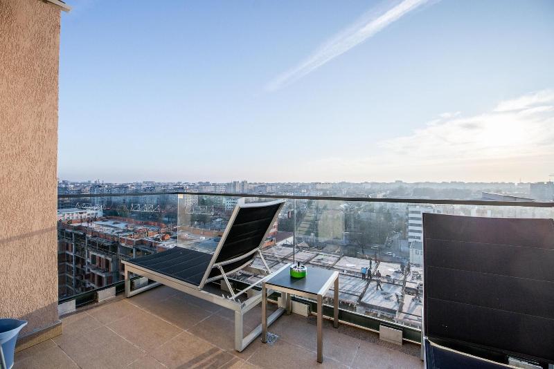 Luxury Westpark 2 Residence Lake View W2 image
