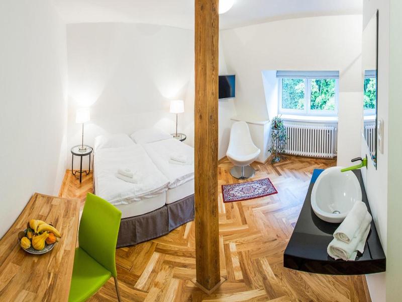 Hotel Vila Olga image