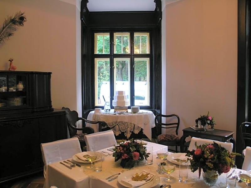 Hotel Vila Olga image