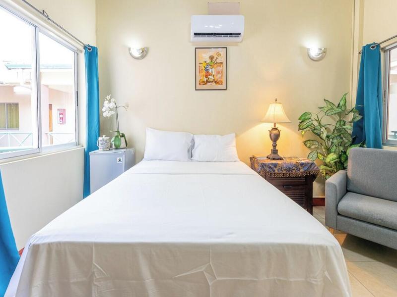 Cattleya Hotel image