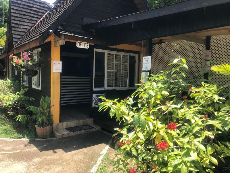 Secret Cabins At Firefly Beach image