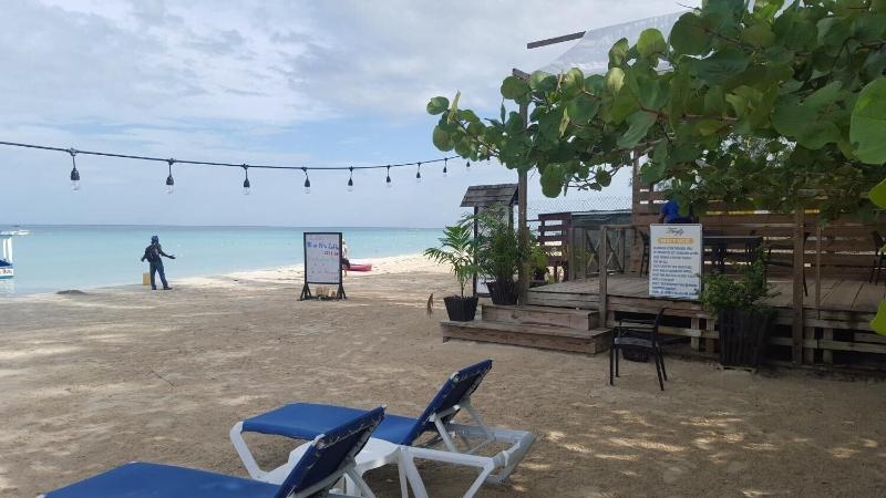 Secret Cabins At Firefly Beach image