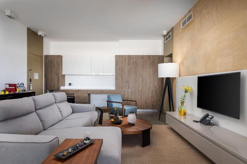 The G Hotel image