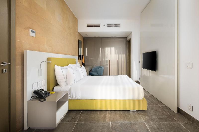 The G Hotel image