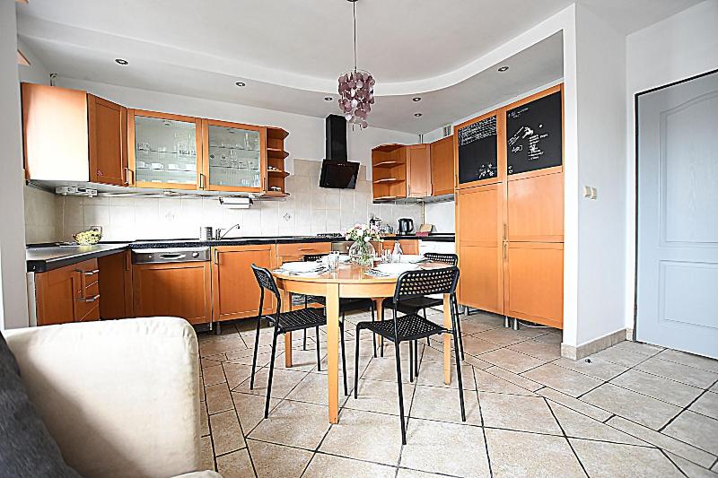 Mhost Bronowice image