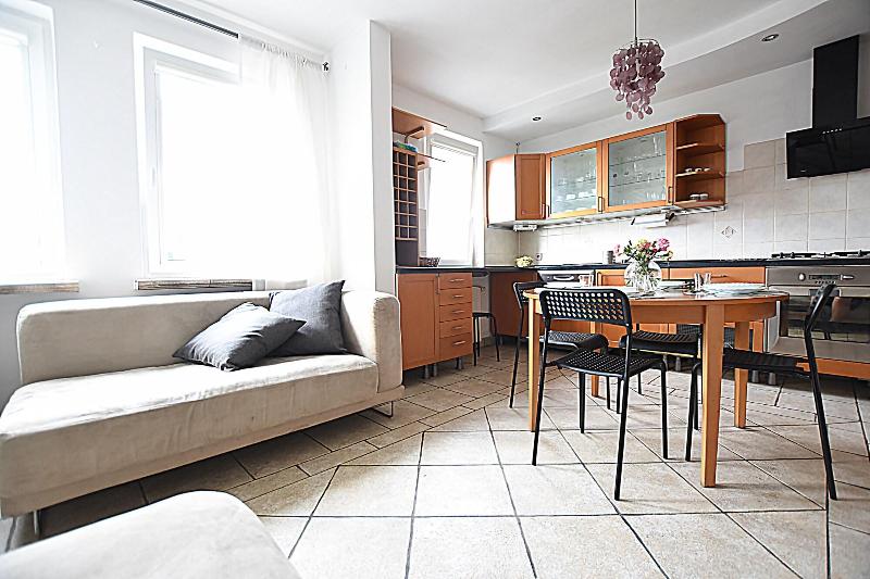 Mhost Bronowice image