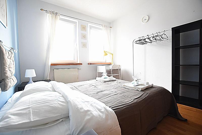 Mhost Bronowice image