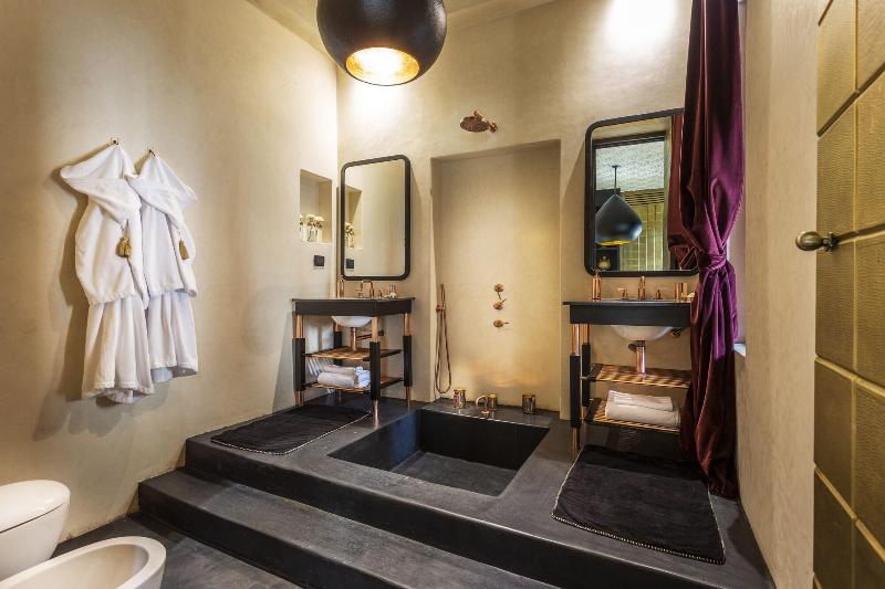 Riad Tajania image