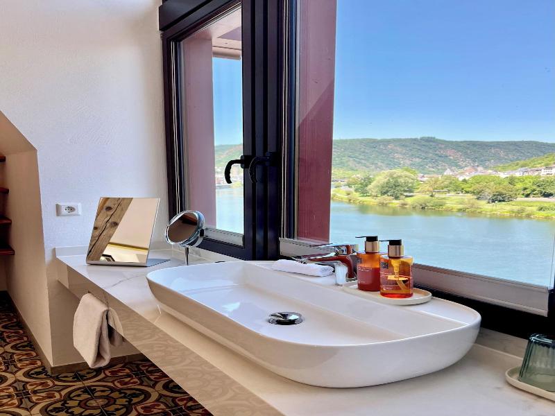 Hotel Villa Vie image