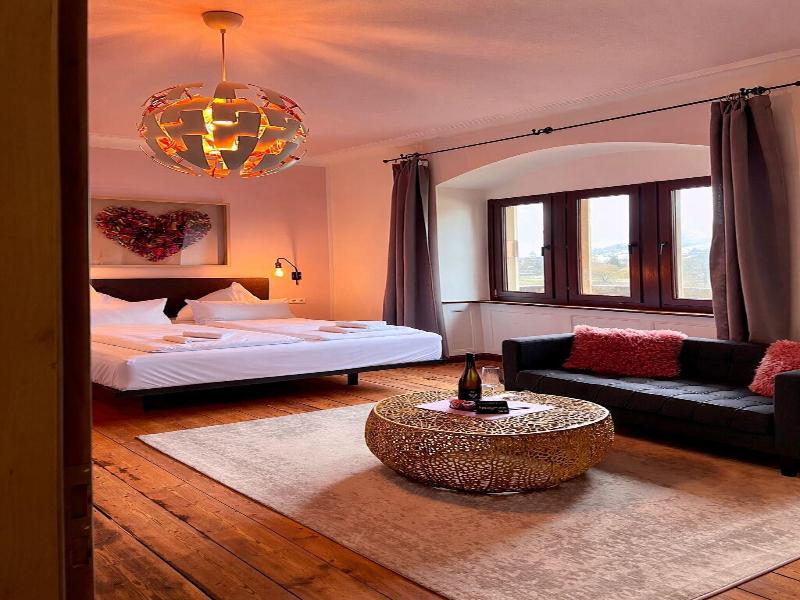 Hotel Villa Vie image
