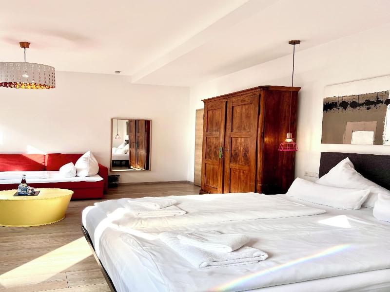 Hotel Villa Vie image