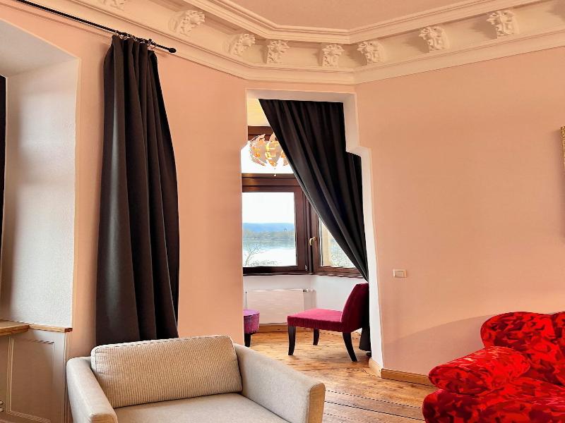 Hotel Villa Vie image