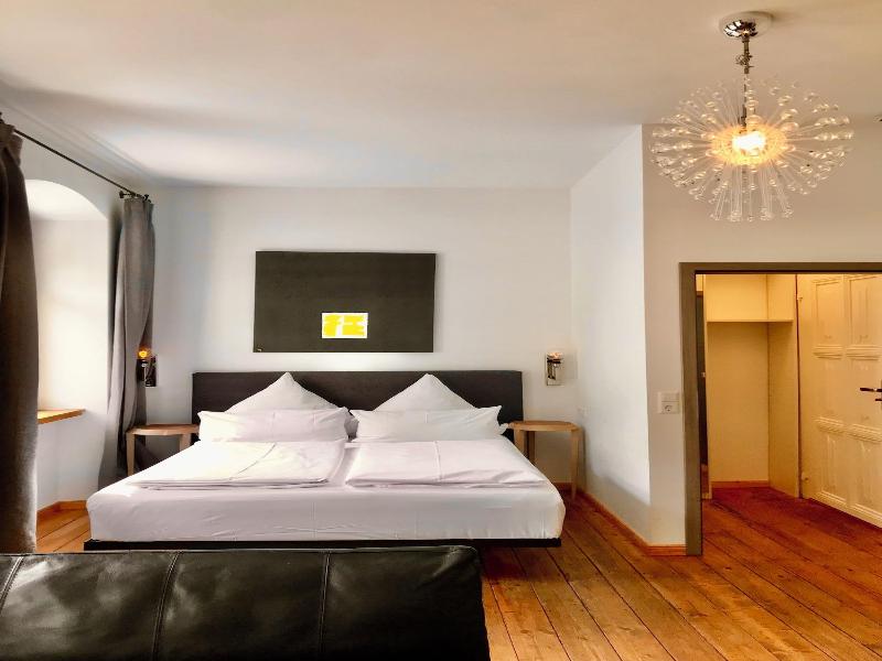 Hotel Villa Vie image