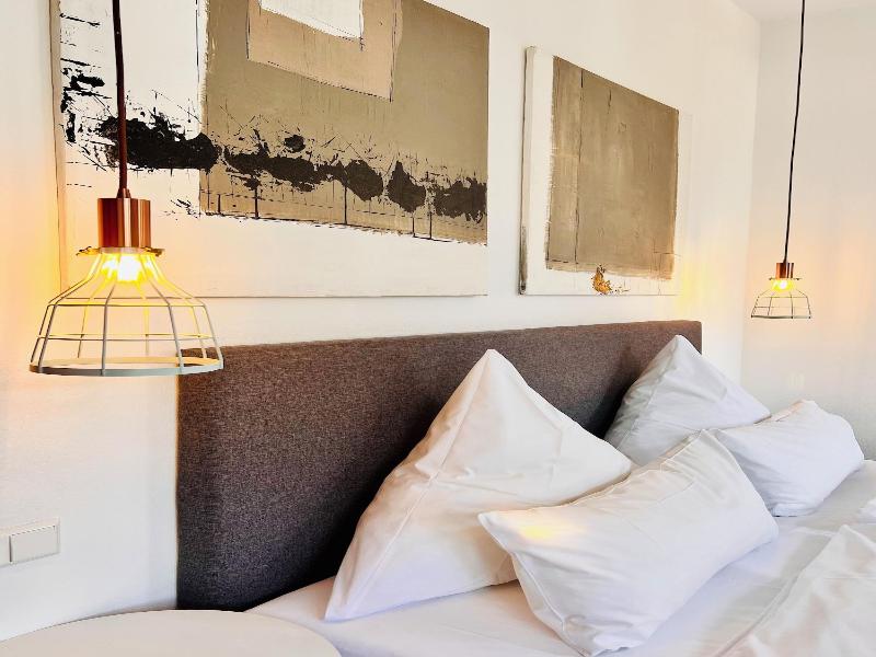 Hotel Villa Vie image