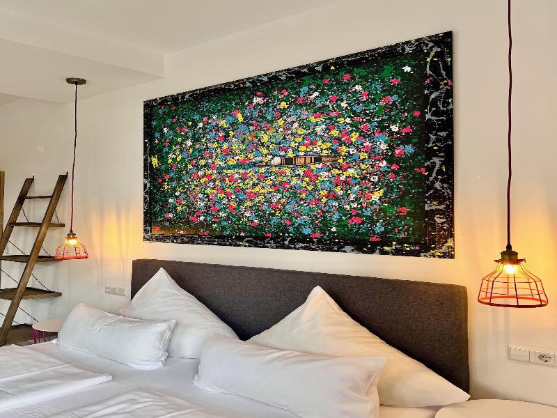Hotel Villa Vie image