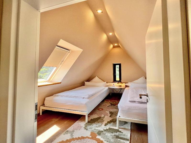 Hotel Villa Vie image