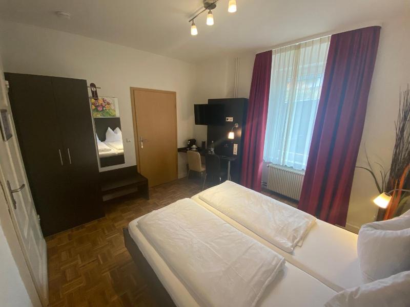 Hotel Altes Pfarrhaus image