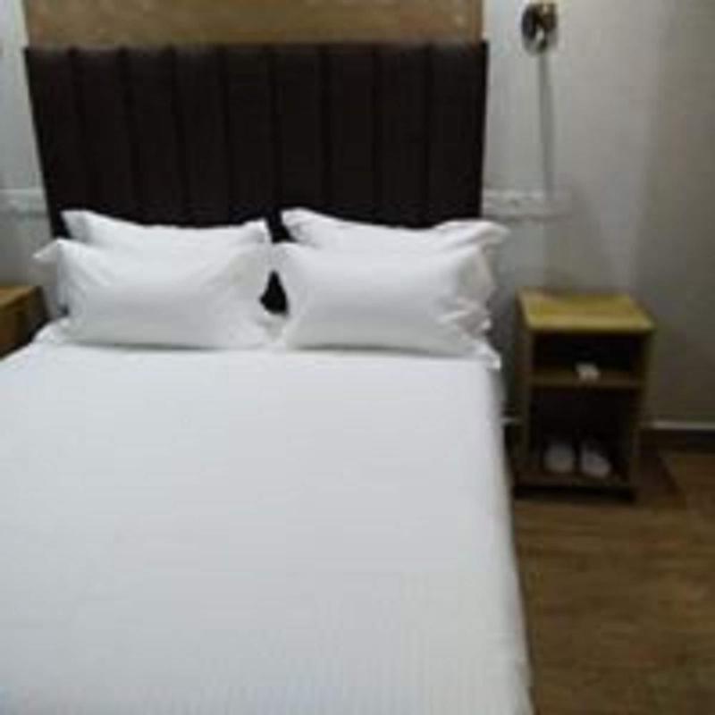 Amelia Hotel Karen image