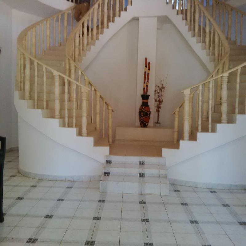Emerald House image